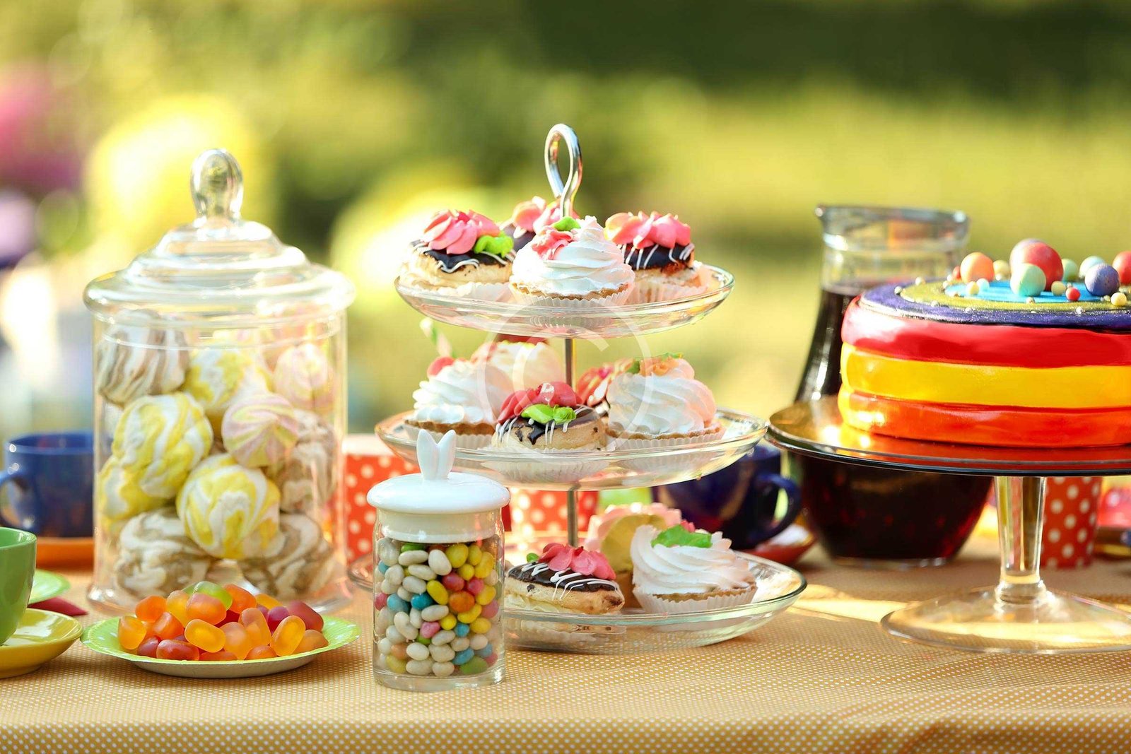 10 Ways To Save $1000 On A Wedding